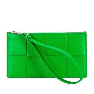 Green Bottega Veneta leather Intreccio bill pouch #luxurybag dust bag included
